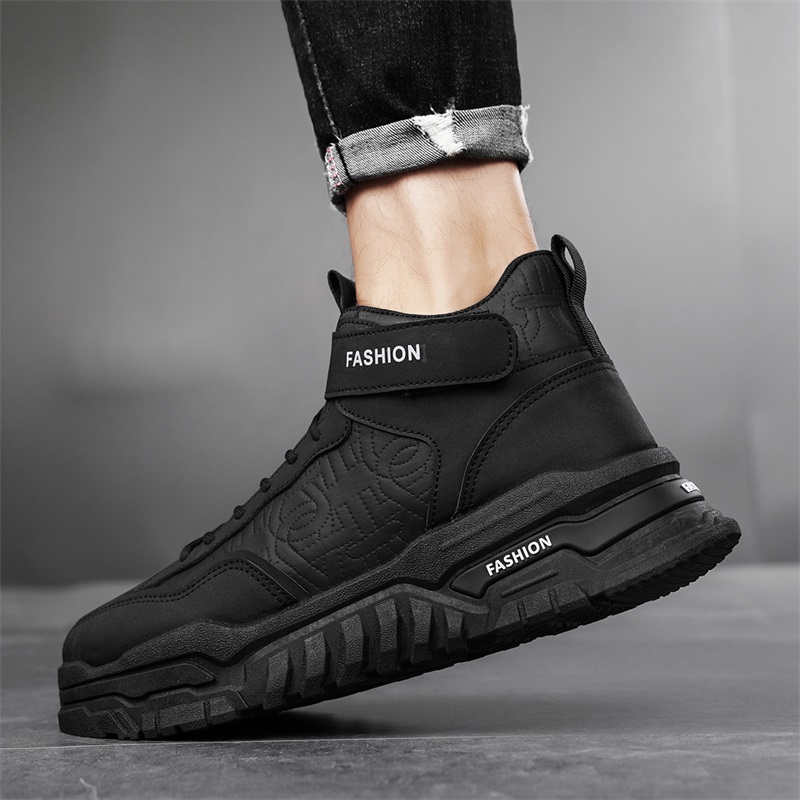 รองเท้าผ้าใบผู้ชายแบบส้นตึก 39 - Outdoor Sport Brand บทวิจารณ์และราคา