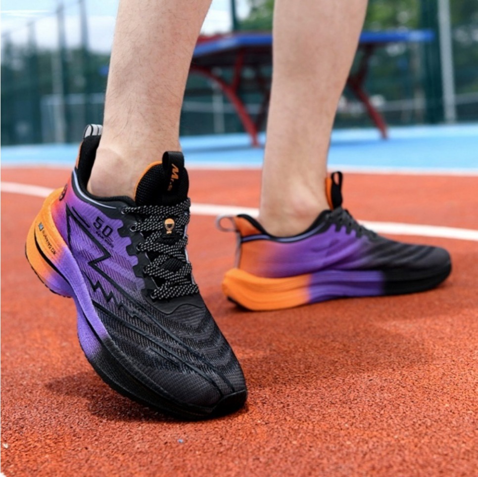 รองเท้าวิ่งผู้ชายแบบมีแผ่นคาร์ - Outdoor Sport Brand บทวิจารณ์และราคา